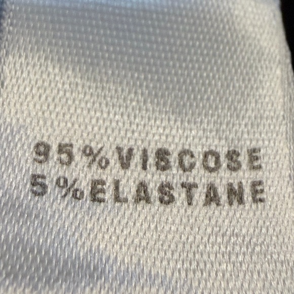 St. John Caviar Micro Square
Sequin Tank Top - Picture 5 of 7